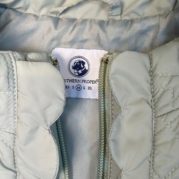 Light Blue Quilted Scallop Vest for Women - Puffer Style with Pockets size M - Picture 8 of 9